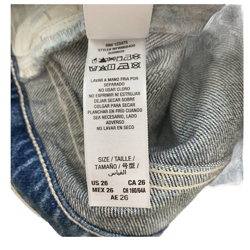 Juicy Couture Blue Denim Distressed Studded Shorts NWT Size 26